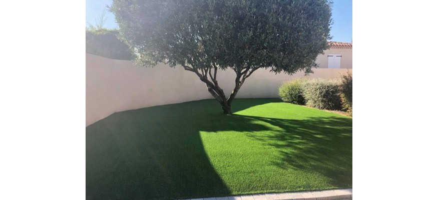 Vente et pose de gazon synthétique à Draguignan