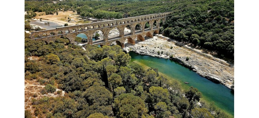 Vente et pose pelouse synthétique dans le Gard
