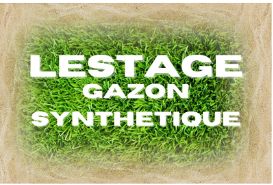 Pourquoi dans certain gazon artificiel on y met du sable de silice ?