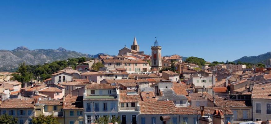 Vente et pose de gazon artificiel à Aubagne