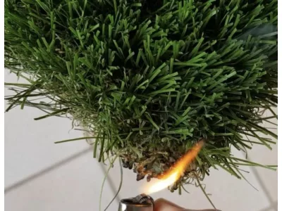 Garantie du gazon synthétique contre les intempéries feu et inondation